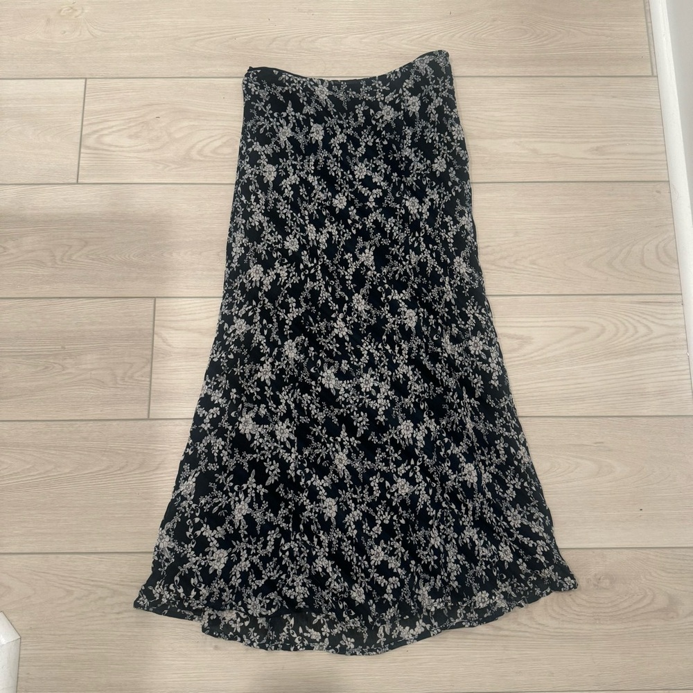 Petite Sophisticate Black and White Floral Midi Skirt